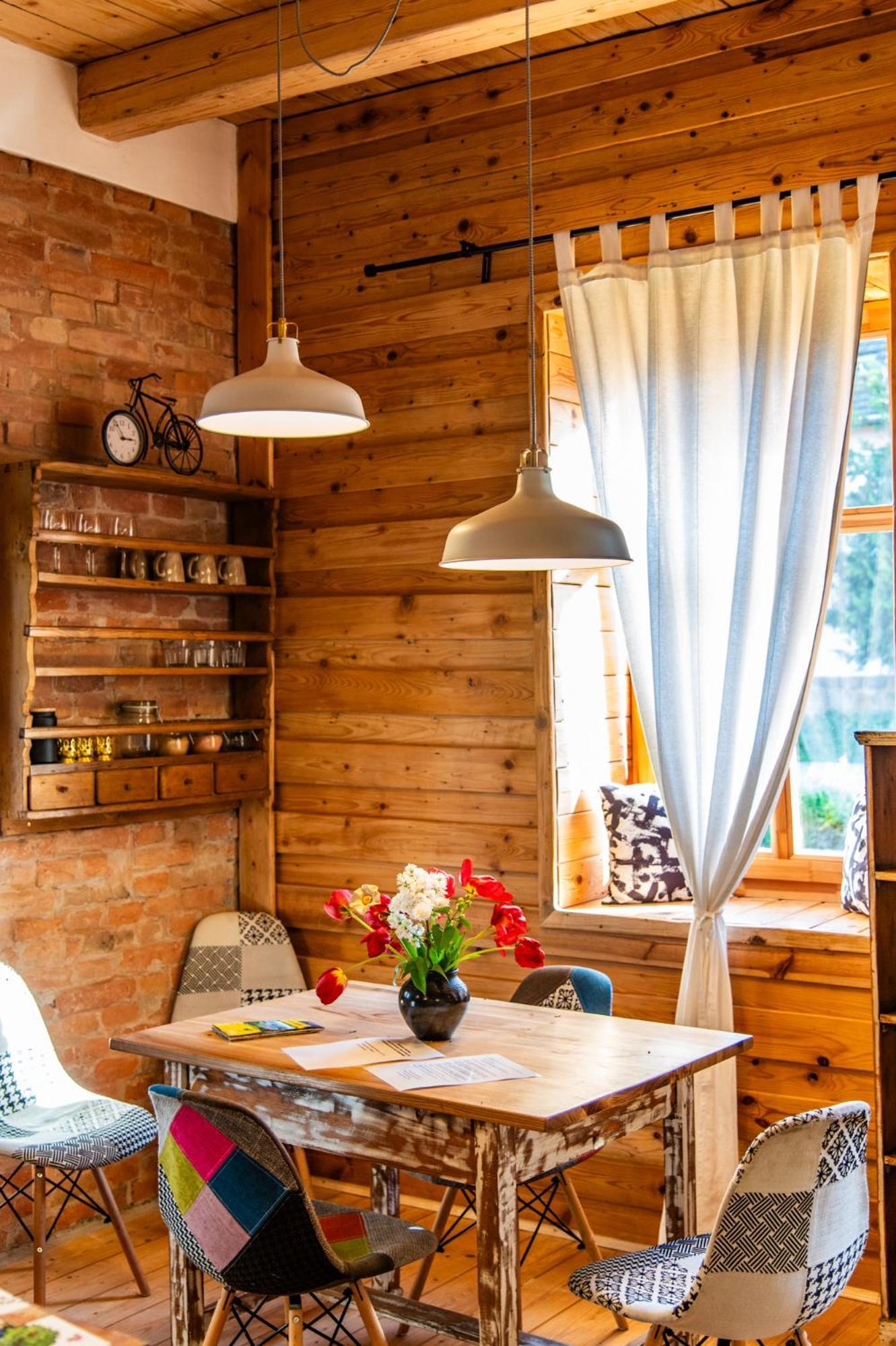 Minifaktura Loft Apartman & Reggelizo Es Etelbar Szokolya Екстериор снимка