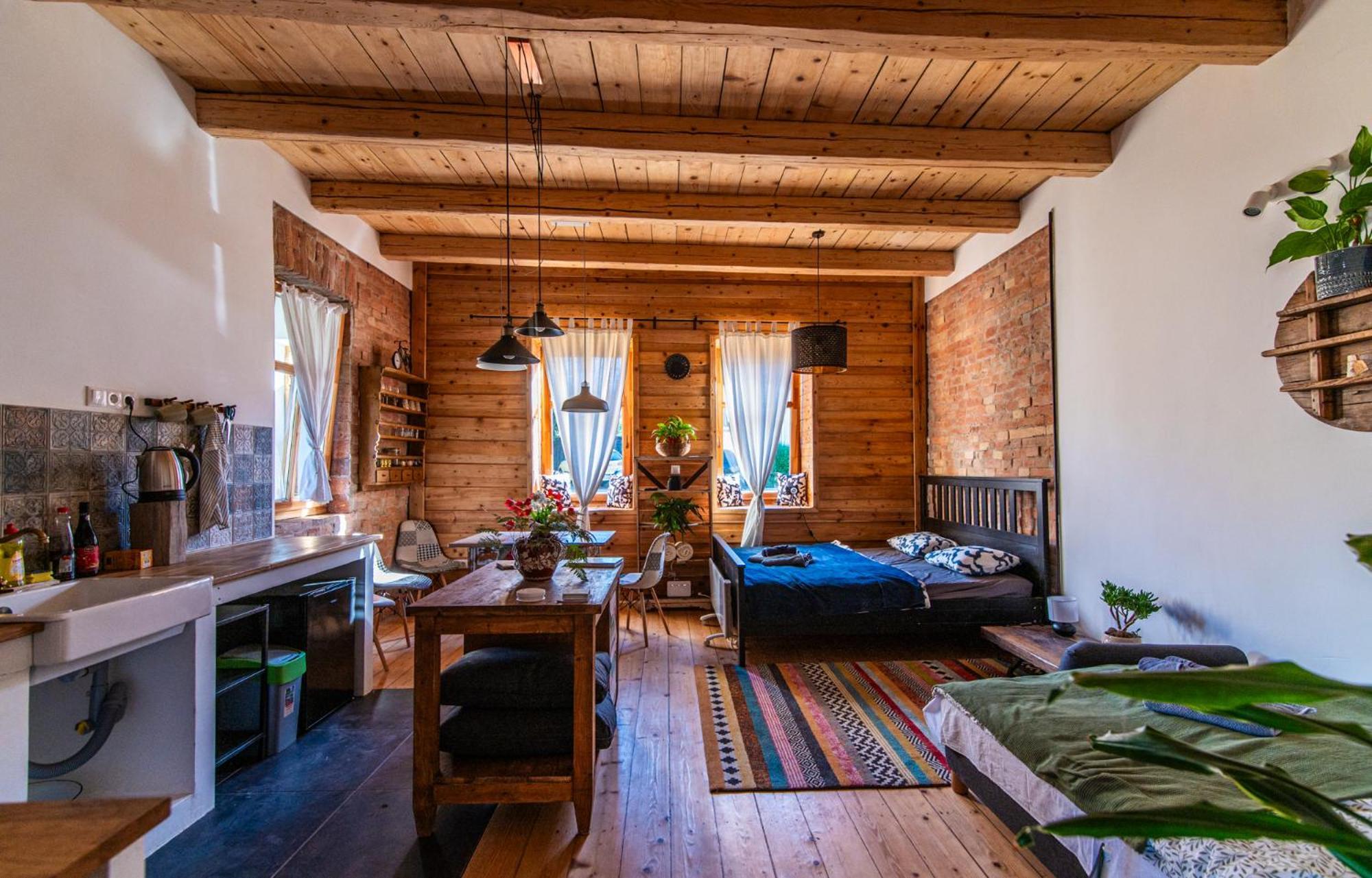 Minifaktura Loft Apartman & Reggelizo Es Etelbar Szokolya Екстериор снимка