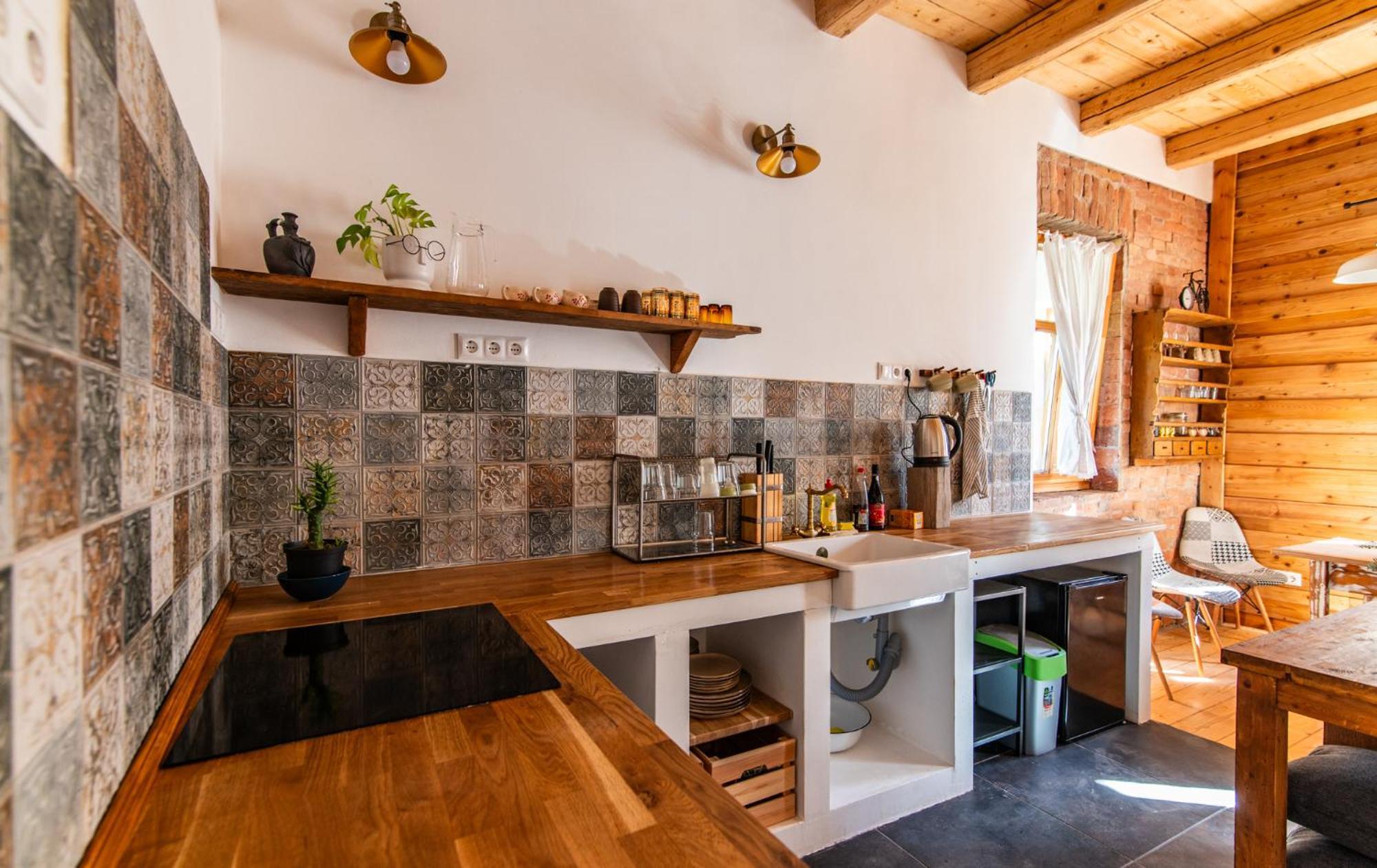 Minifaktura Loft Apartman & Reggelizo Es Etelbar Szokolya Екстериор снимка