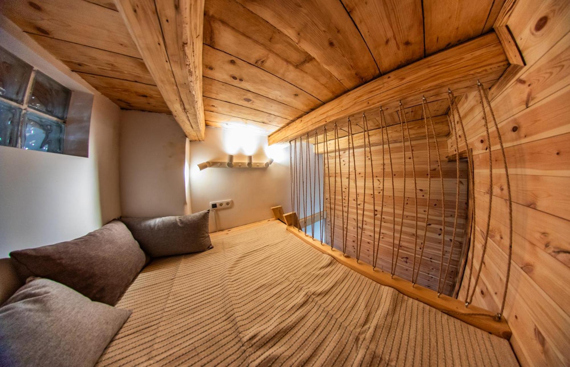 Minifaktura Loft Apartman & Reggelizo Es Etelbar Szokolya Екстериор снимка